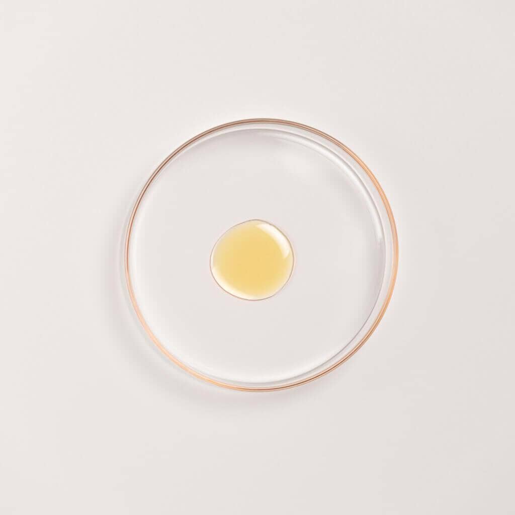 Kesaradi Oil - Best Face Moisturizer for Natural Glow - 100% Ayurvedic Formulation Face oil iYURA