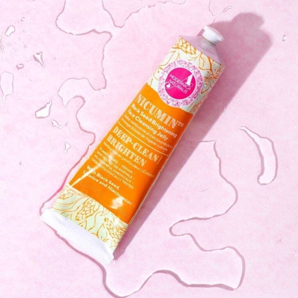 Nicumin Black Seed Brightening Face Cleansing Jelly | With Potent Extracts of Kalonji Seed, Licorice and Saffron Enriched With Niacinamide |